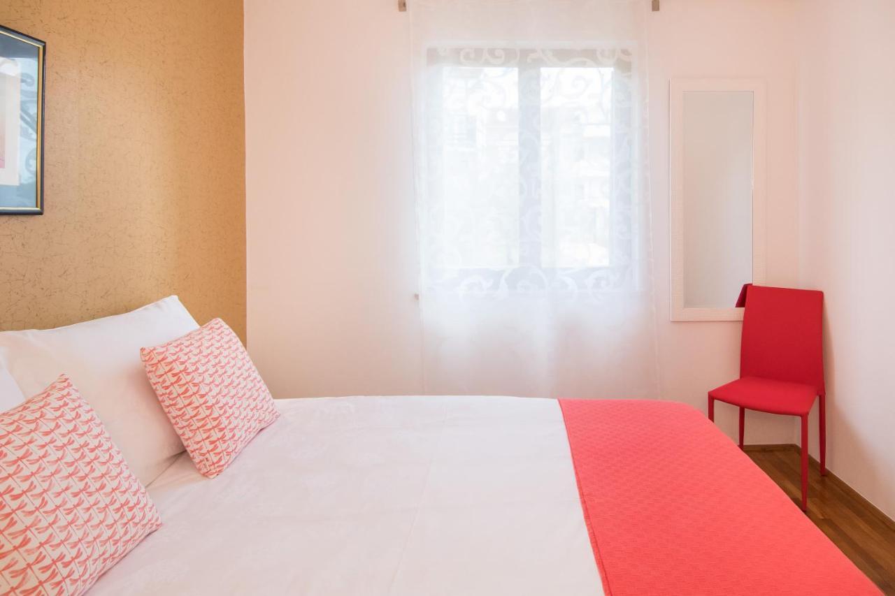 Apartments Palmic Porec Exterior photo