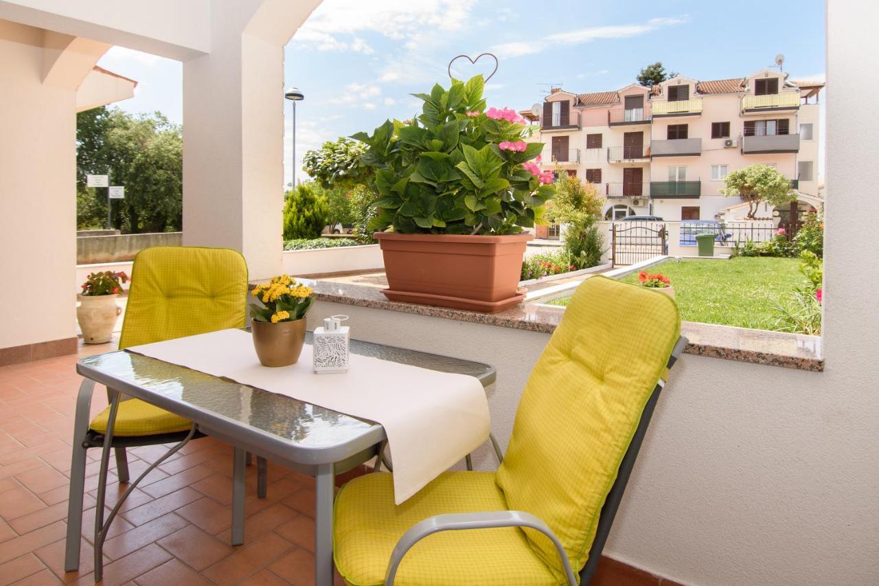 Apartments Palmic Porec Exterior photo