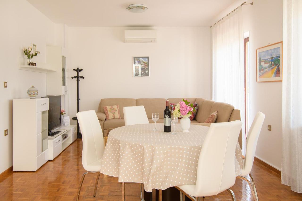Apartments Palmic Porec Exterior photo