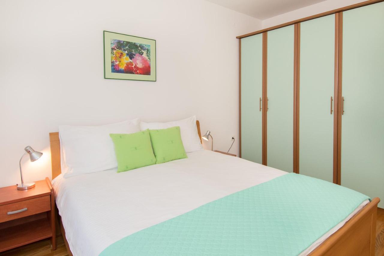 Apartments Palmic Porec Exterior photo