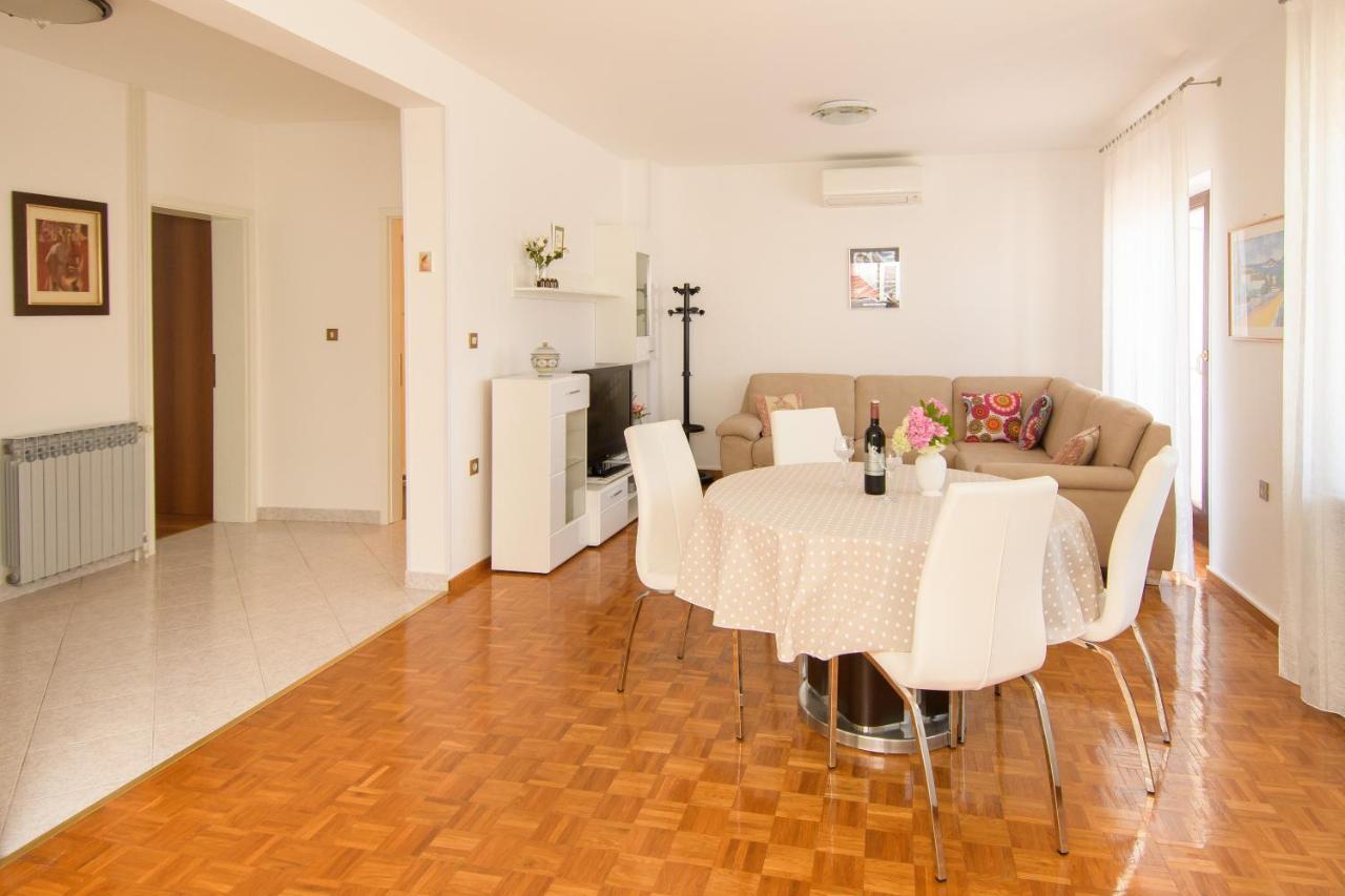 Apartments Palmic Porec Exterior photo
